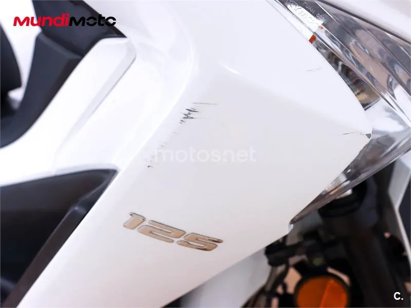 Kymco Grand Dink 125 – Vista 29
