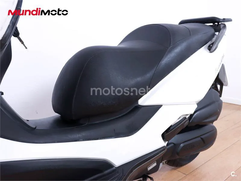 Kymco Grand Dink 125 – Vista 10