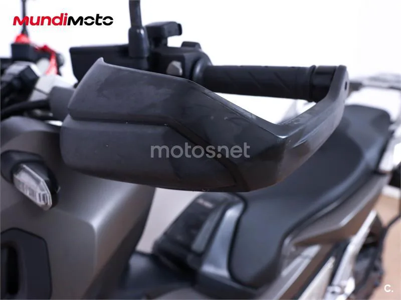 Honda X-ADV – Vista 22