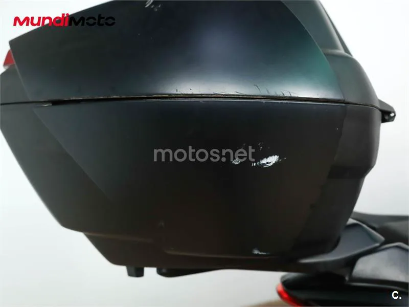 Yamaha TMAX – Vista 22