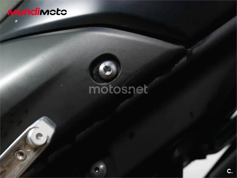 Yamaha TMAX – Vista 39