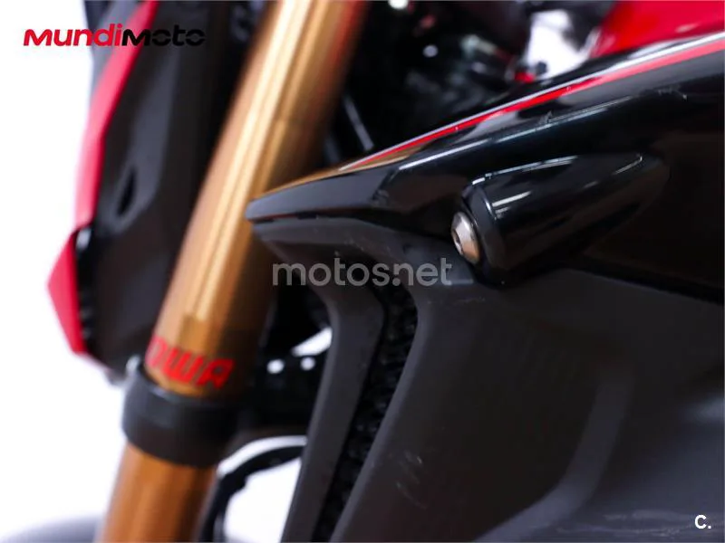 Honda CB 500 Hornet – Vista 17