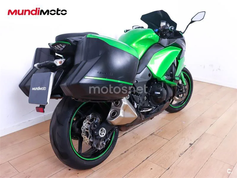 Kawasaki Z1000 – Vista 3