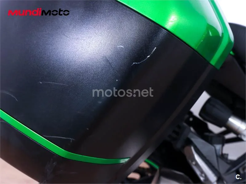 Kawasaki Z1000 – Vista 24