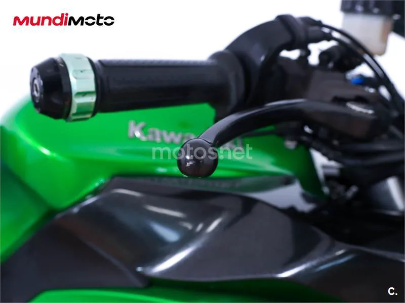 Kawasaki Z1000 – Vista 34