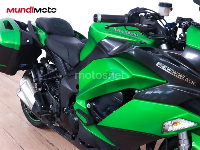 Kawasaki Z1000 – Vista 54