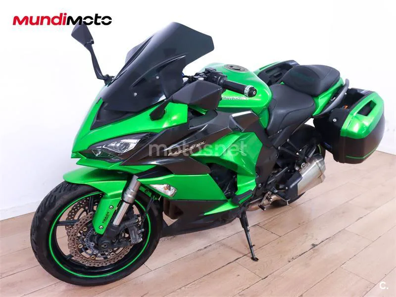 Kawasaki Z1000 – Vista 7
