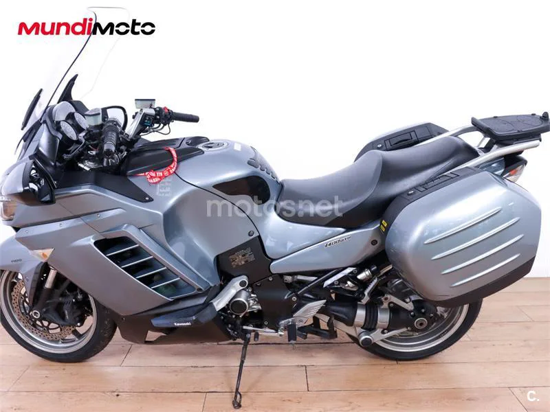 Kawasaki 1400GTR – Vista 6