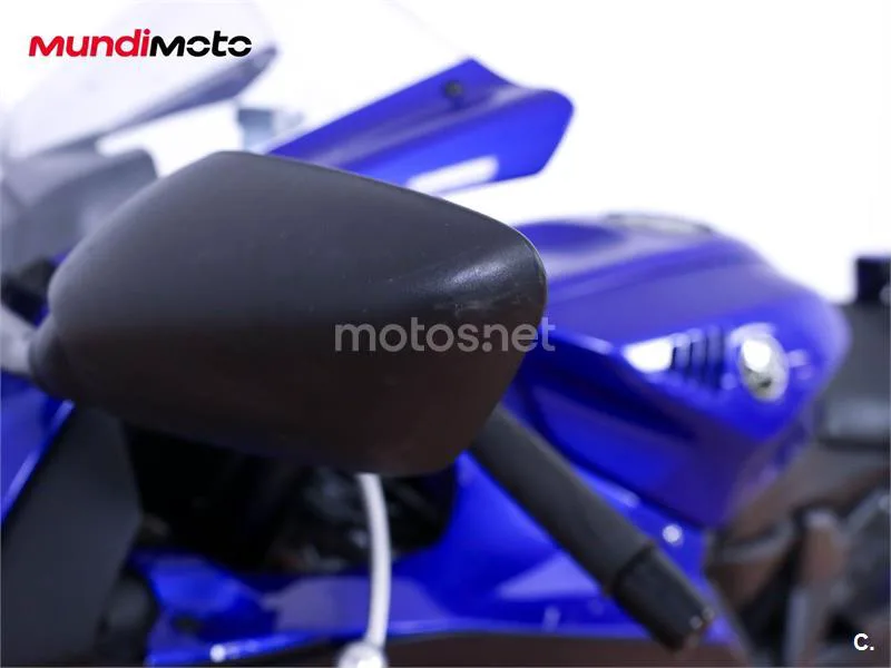 Yamaha R7 – Vista 14