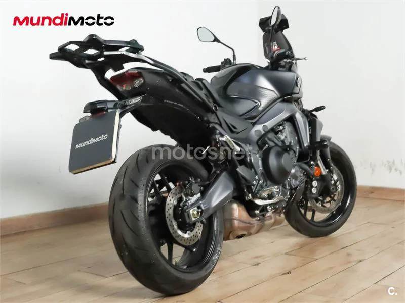 Yamaha MT-09 – Vista 3