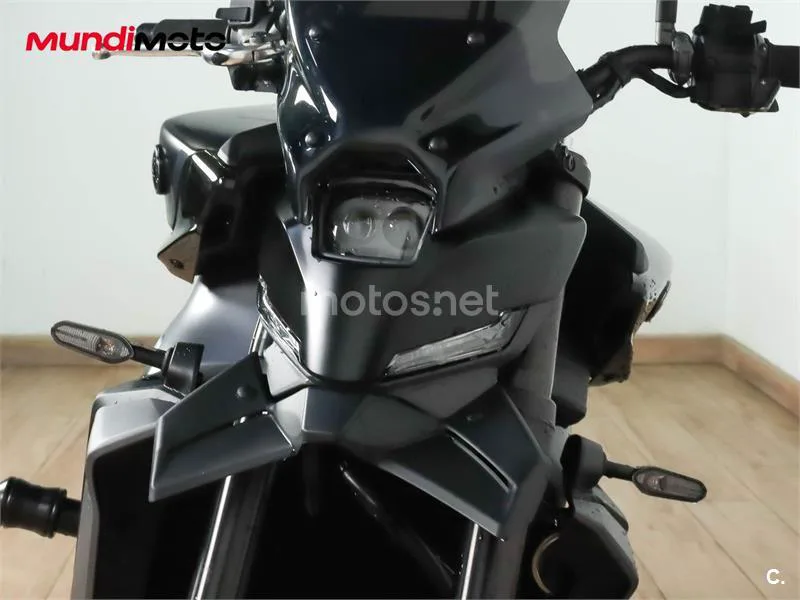 Yamaha MT-09 – Vista 5