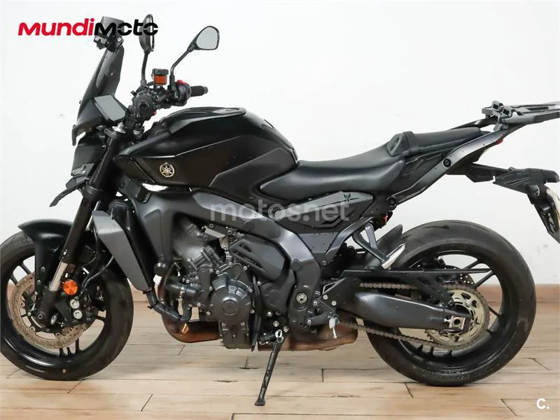 Yamaha MT-09 – Vista 6