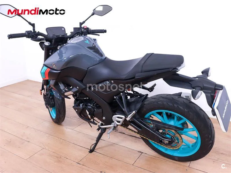 Yamaha MT-125 – Vista 8