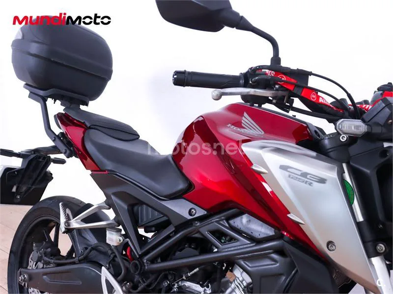 Honda CB 125 R – Vista 17