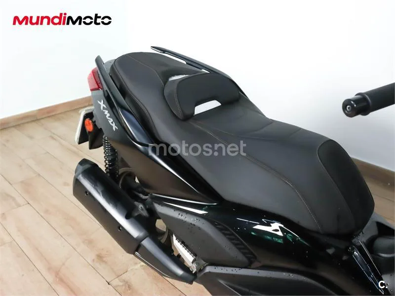 Yamaha XMAX 300 – Vista 15