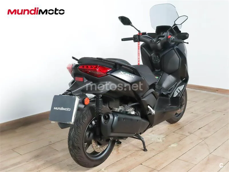 Yamaha XMAX 300 – Vista 3