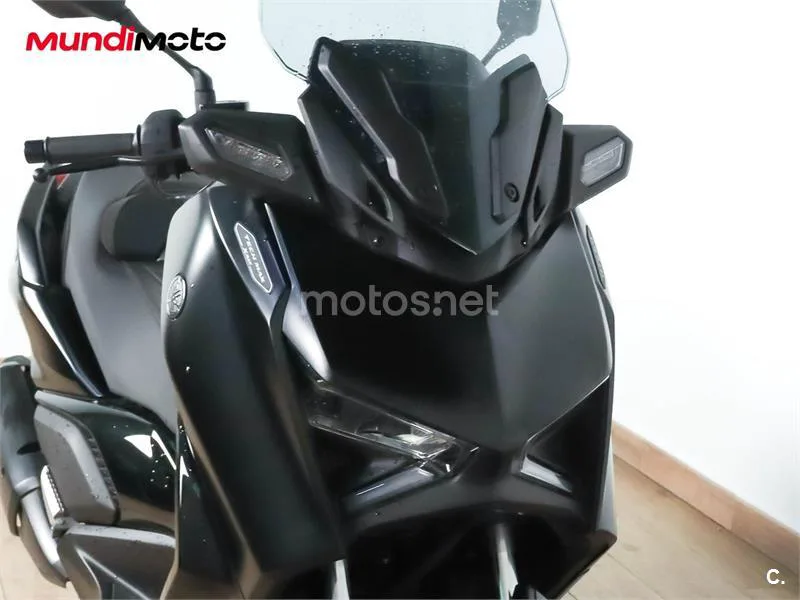 Yamaha XMAX 300 – Vista 5