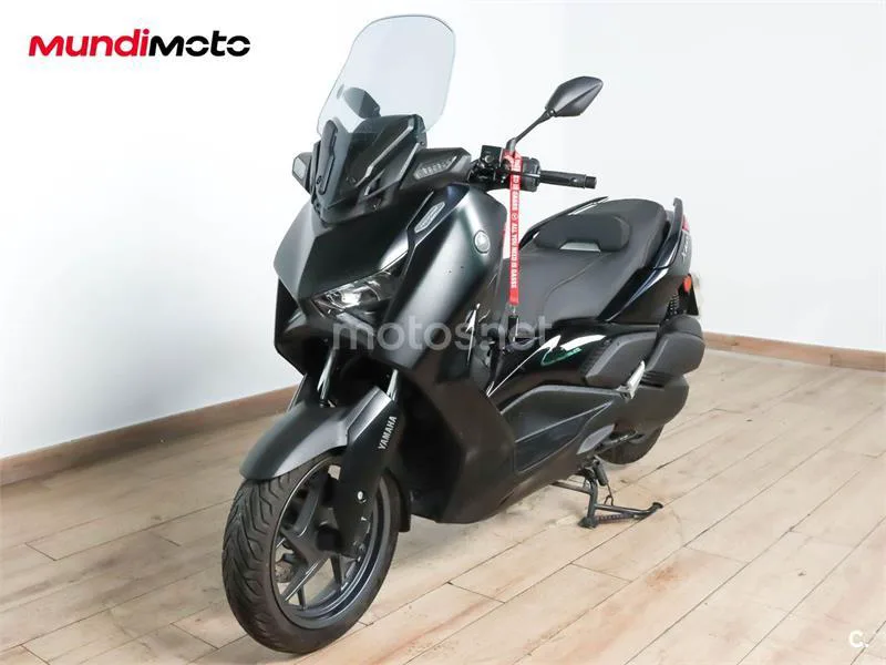 Yamaha XMAX 300 – Vista 7