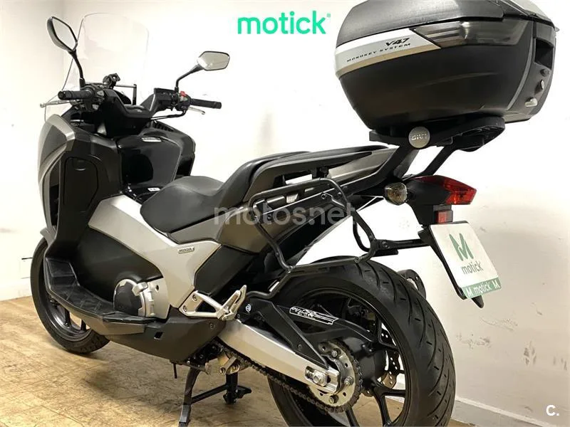 Honda Integra – Vista 8