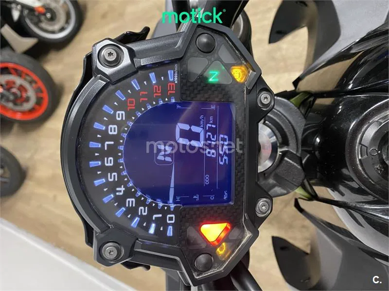 Kawasaki Z650 – Vista 4