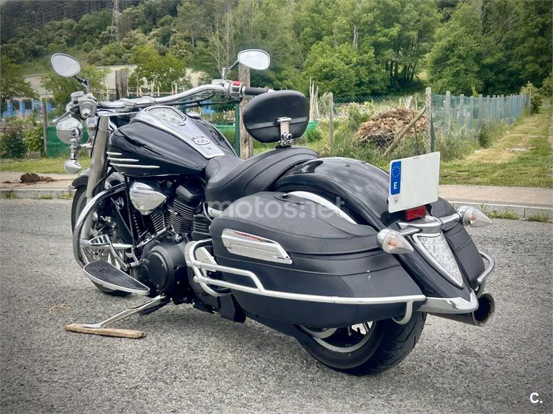 Yamaha XV 1900A Midnight Star – Vista 4