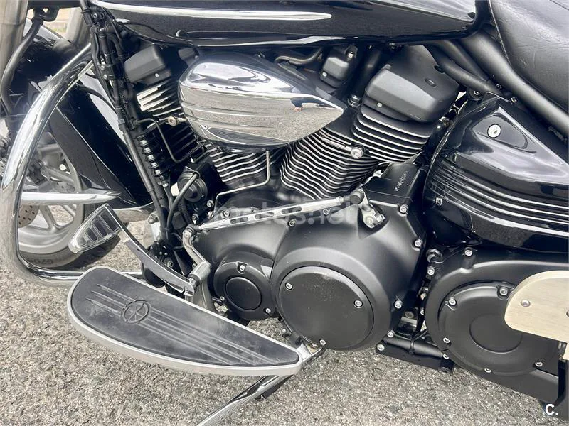 Yamaha XV 1900A Midnight Star – Vista 8