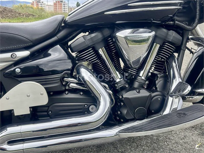 Yamaha XV 1900A Midnight Star – Vista 9
