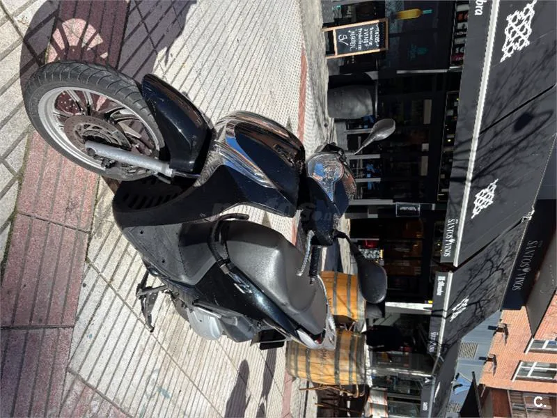 Honda SH 125i – Vista 2