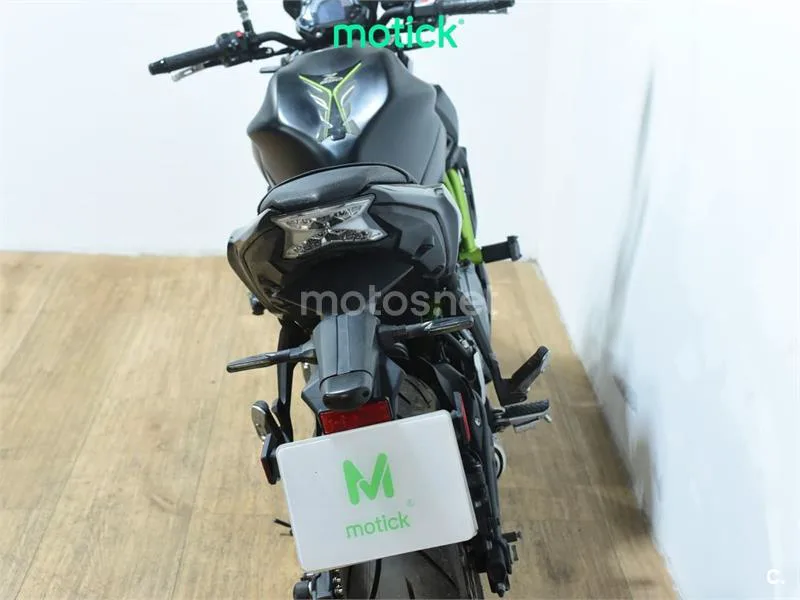 Kawasaki Z650 – Vista 6