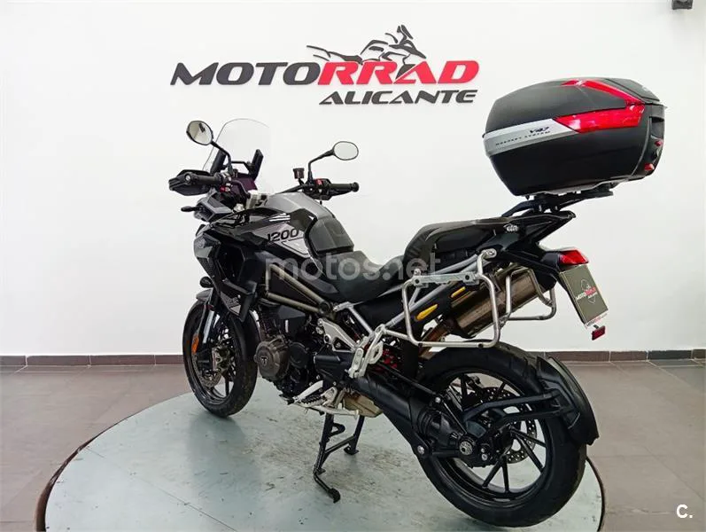 Triumph Tiger 1200 – Vista 15