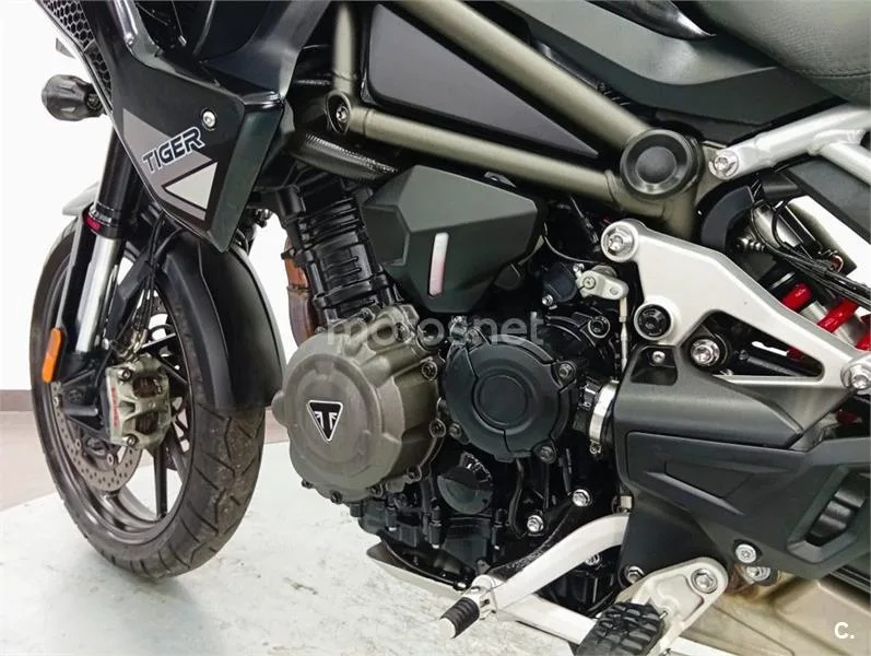 Triumph Tiger 1200 – Vista 7