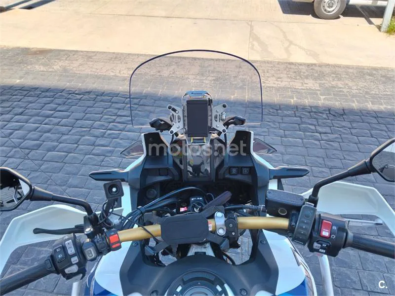 Honda CRF1000L Africa Twin - Vista 6