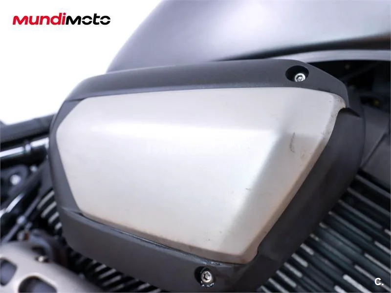 Yamaha XV 950 – Vista 20