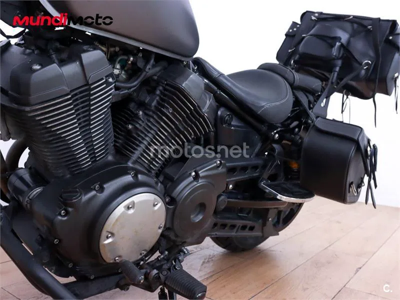 Yamaha XV 950 – Vista 10