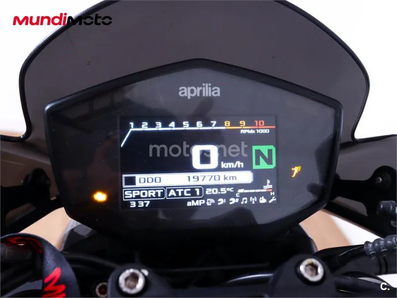 Aprilia Shiver 900 – Vista 12