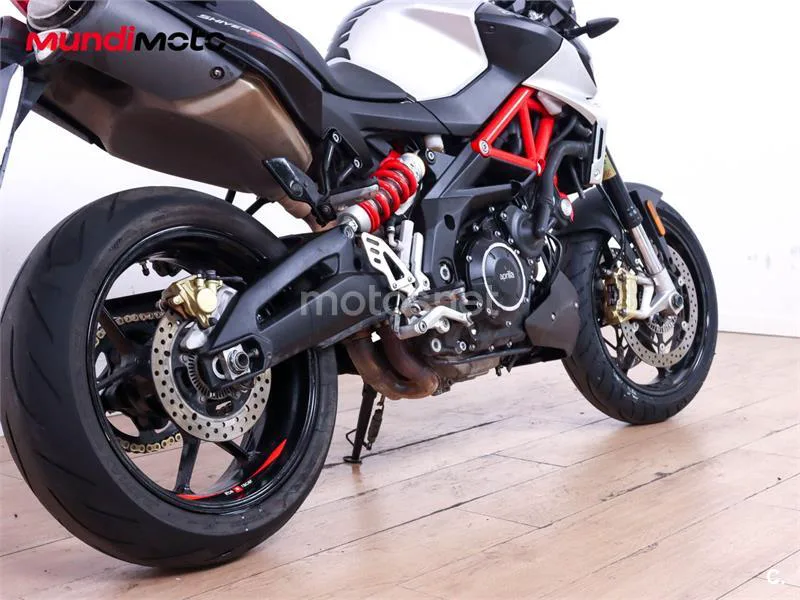Aprilia Shiver 900 – Vista 4