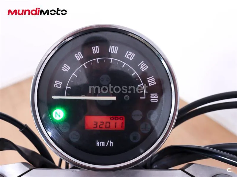 Honda VT 750 S – Vista 12