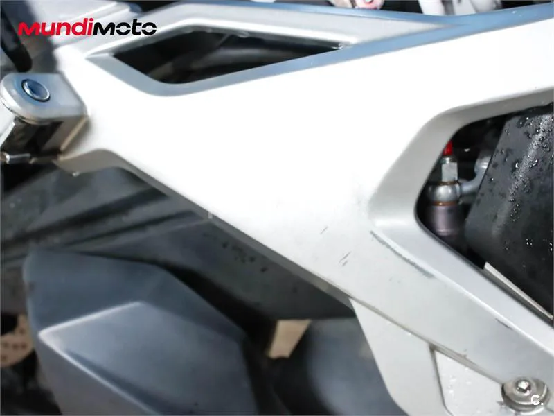 CFMOTO 650MT – Vista 16
