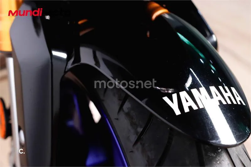 Yamaha Tracer 900 – Vista 16