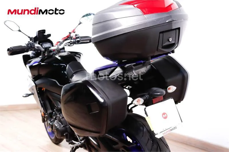 Yamaha Tracer 900 – Vista 9