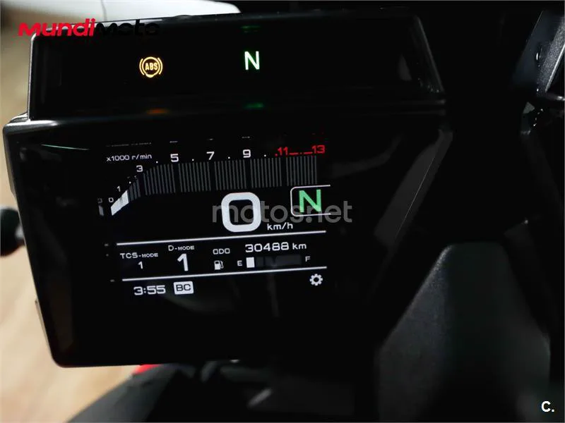 Yamaha Tracer 9 – Vista 12