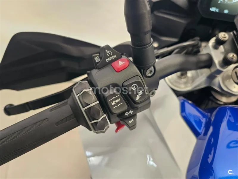 BMW F 900 XR – Vista 8