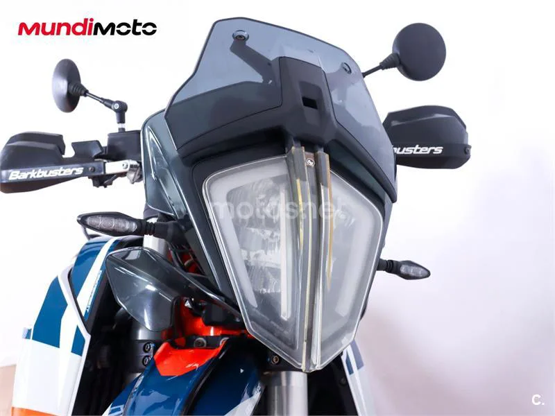 KTM 890 – Vista 5