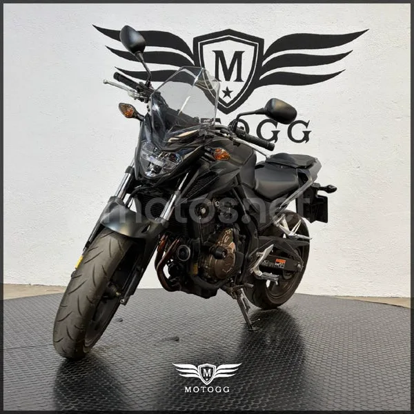 Honda CB 500 F – Vista 6