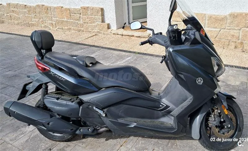 Yamaha XMAX 400 – Vista 3