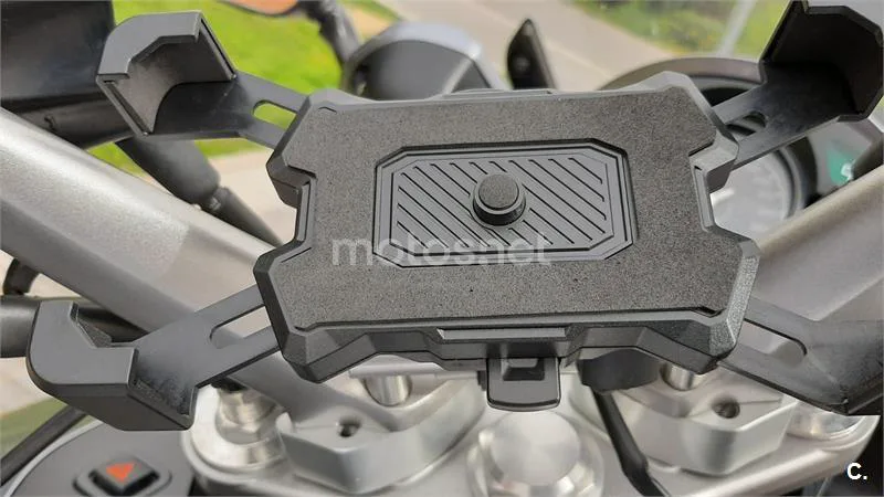 Yamaha FJR 1300 – Vista 20