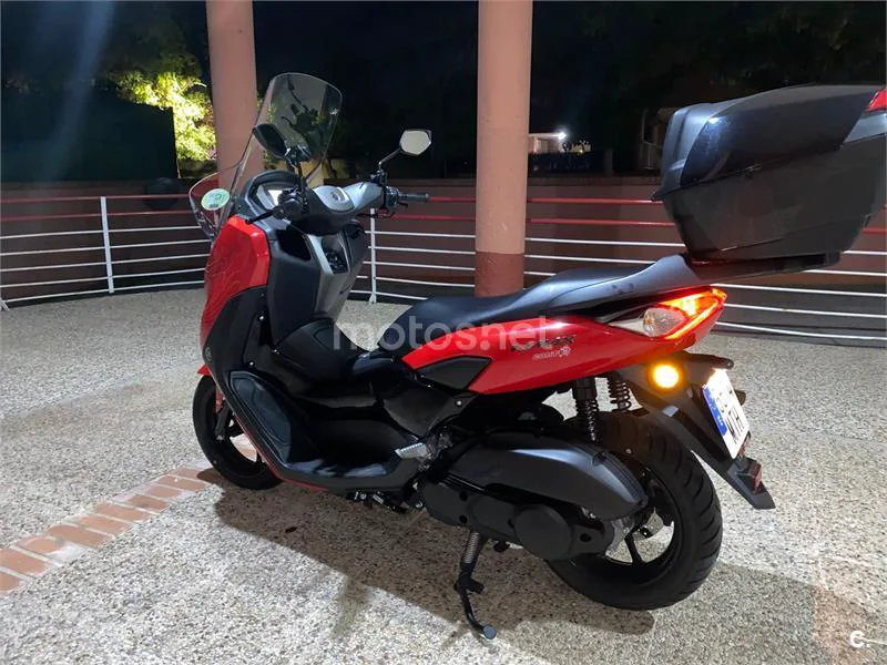 Yamaha NMAX – Vista 4