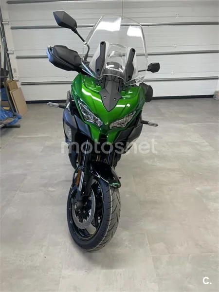 Kawasaki Versys 1100 – Vista 3