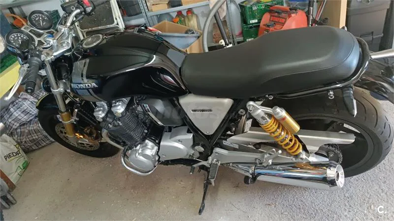 Honda CB 1100 – Vista 2