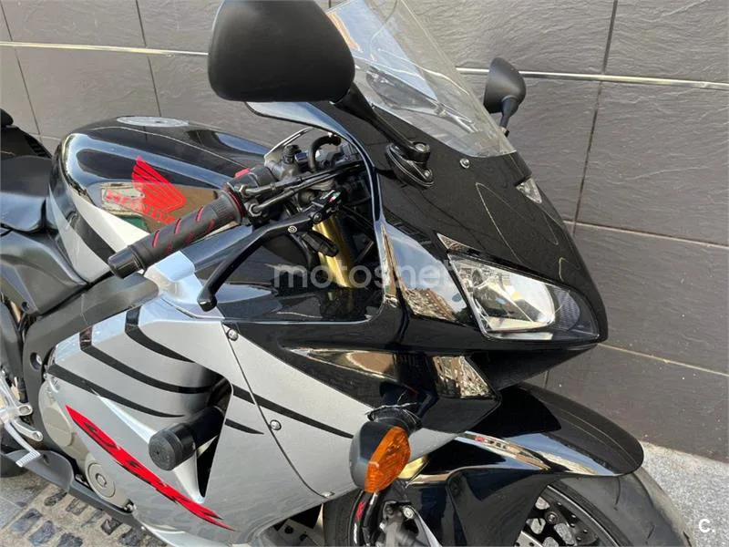 Honda CBR600RR - Vista 7